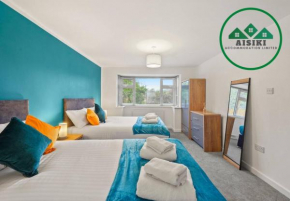 Aisiki Apartments at Barnet, Ground Floor 2 Bedroom and 1 Bathroom Pet-Friendly Flat, Double beds with FREE WIFI